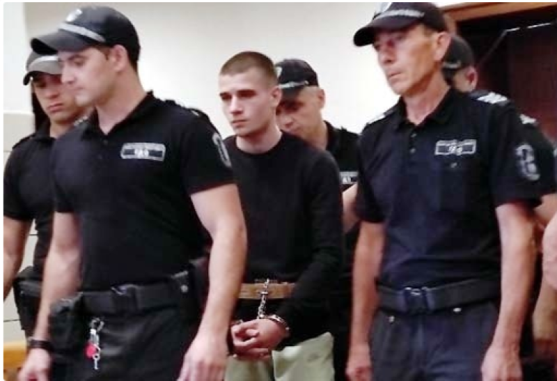 18-годишният Никола Райчев, който намушка смъртоносно 21-годишния Ангел Здравков в