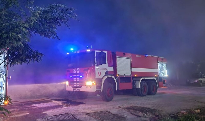 Избухна пожар в Пловдивско, пострада мъж