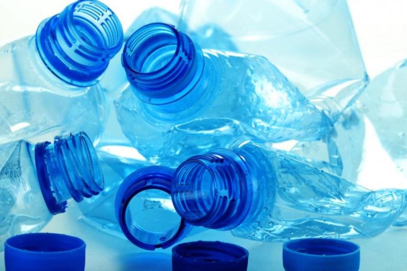 Химикал в пластмасовите бутилки има връзка със състояния като аутизъм