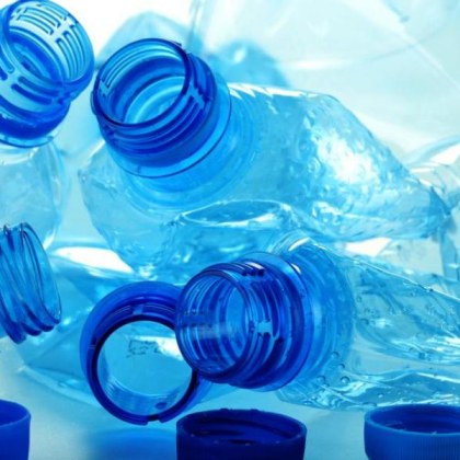 Химикал който се намира в пластмасови продукти е тясно свързан