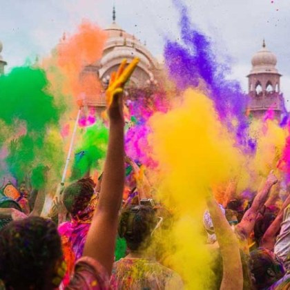 Индийският духовен учител Шри Ауробиндо е описал 12 духовни цвята