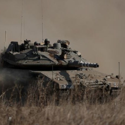 Облаци отложиха нахлуването на Израел в Газа