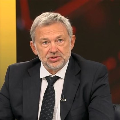 Експерт с коментар за бомбените заплахи в български училища