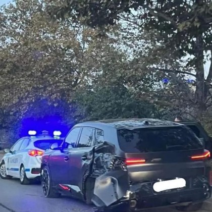 Тежък пътен инцидент при който луксозен джип BMW XM е