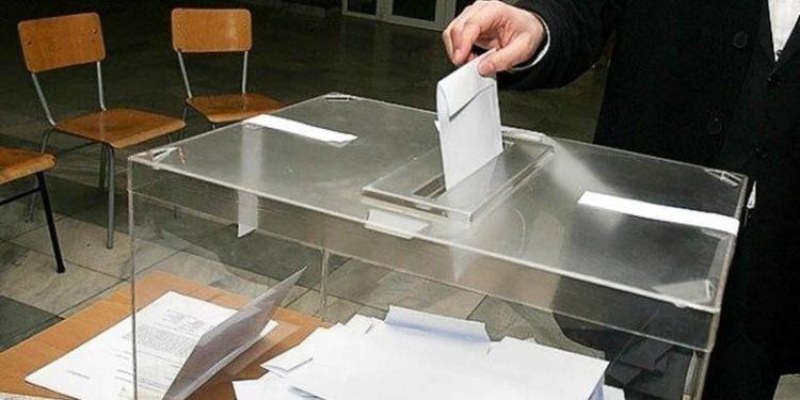 Изборни атаки през фалшиви профили в мрежите дни преди местния вот
