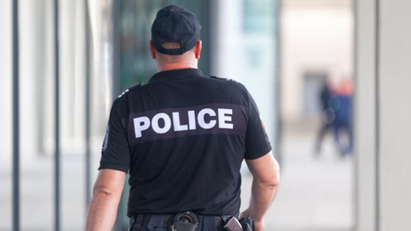 Tираджия нападна полицаи в Монтанско