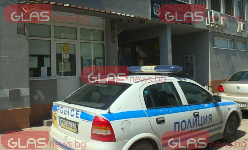 Мъж намушка с вила опонент в Ямболско, съобщиха от полицията.На