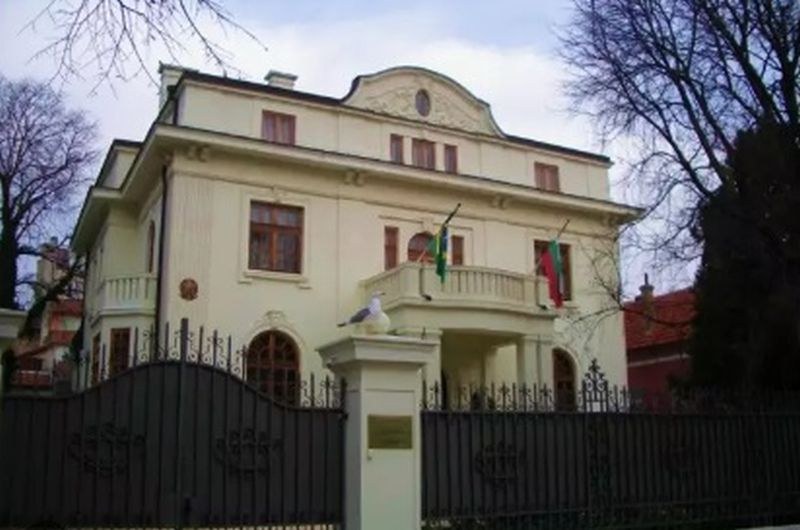 Колата, хваната с 55 кг кокаин, е на бразилското посолство в София