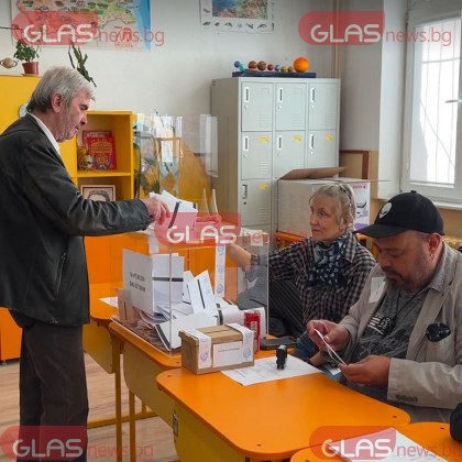 21 383 избиратели гласуваха в Община Карлово или 51 4