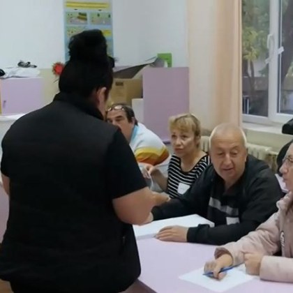Без проблеми и закъснения започна тази сутрин изборният ден в