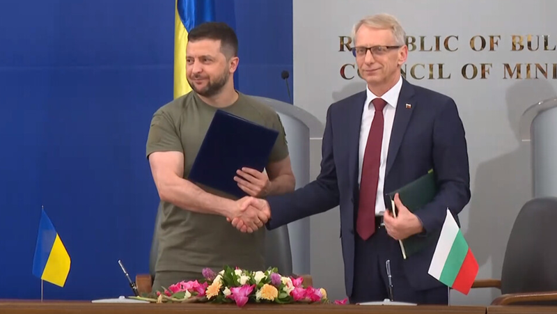 Денков и Зеленски обсъдиха сигурността в Черно море