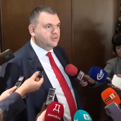 Съпредседателят на ПГ на ДПС Делян Пеевски поиска министър Андрей
