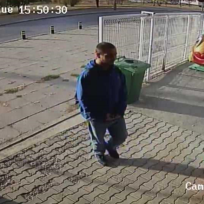 Мъж открадна телефон от дюнерджийница в София ВИДЕО