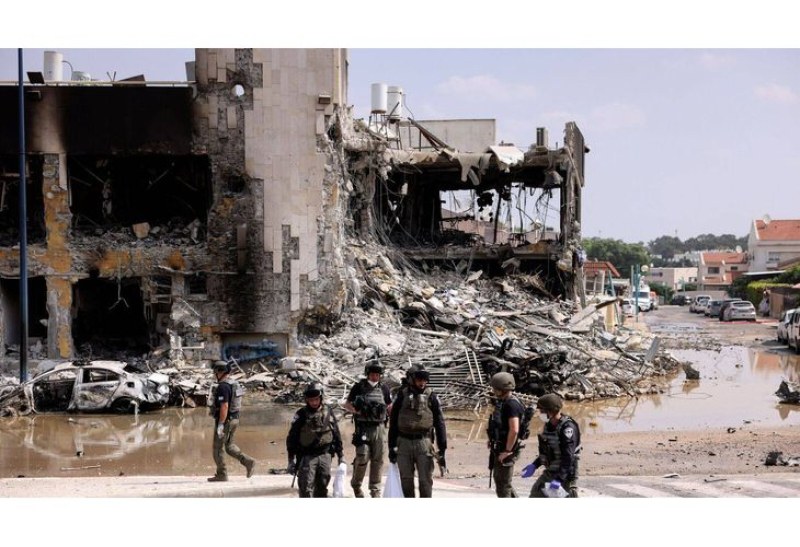 Силите на Израел навлизат в Газа до часове