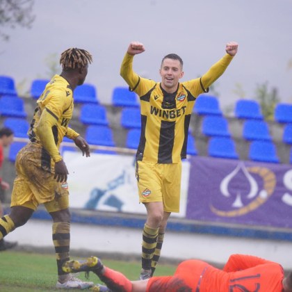 Ботев Пловдив победи с 3 0 Струмска слава в Радомир в мач