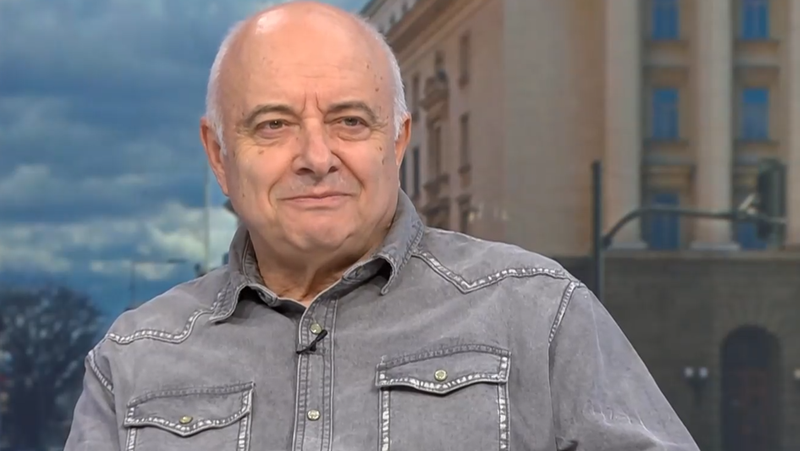 Социолог: 