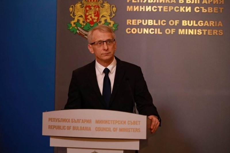 Денков призова президента на ФИФА: Ангажирайте се със случая БФС