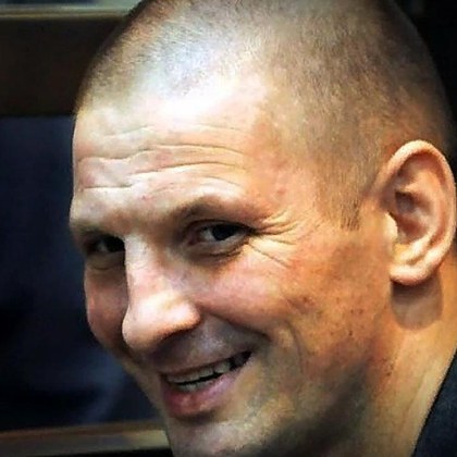 Наскоро освободеният руски убиец Саша Солдат Александър Пустовалов промени мястото си