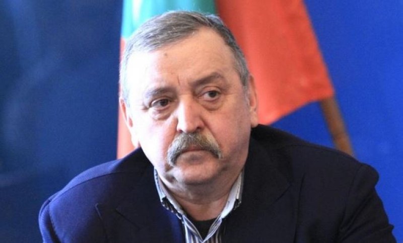 Проф. Кантарджиев обяви кое забави грипа и обяви кога идва вълната