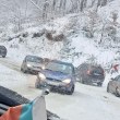 Започна се: Колони коли блокирани в снега СНИМКИ+ВИДЕО