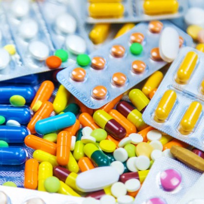 Прекомерната употреба на антибиотици опасно подкопава тяхната ефективност и увеличава