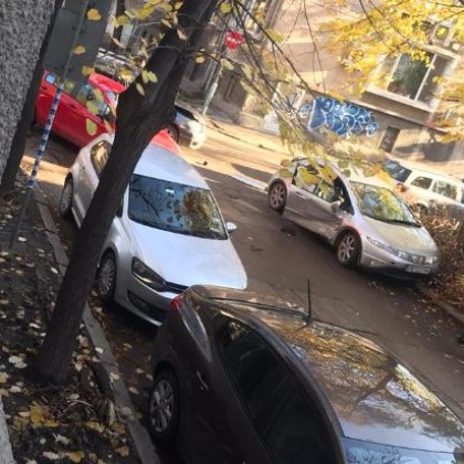 Катастрофа между два автомобила стана преди минути в Пловдив Инцидентът