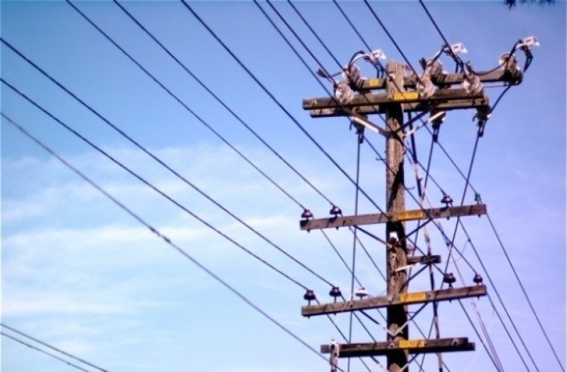 Kак да търсим обезщетение при продължително спиране на тока?