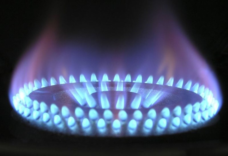 Природният газ поскъпва с 6,5%. Решението на Комисията за енергийно