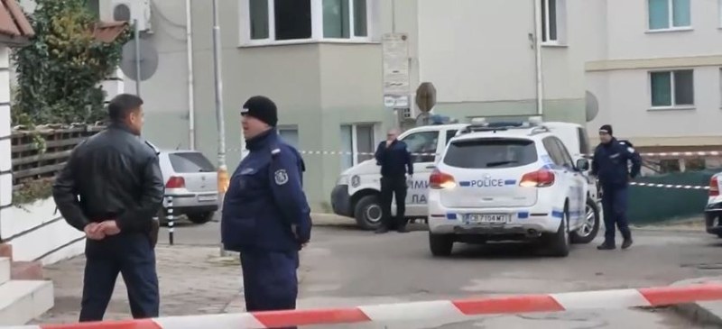 Въоръжен грабеж и стрелба в центъра на Благоевград около 6:30