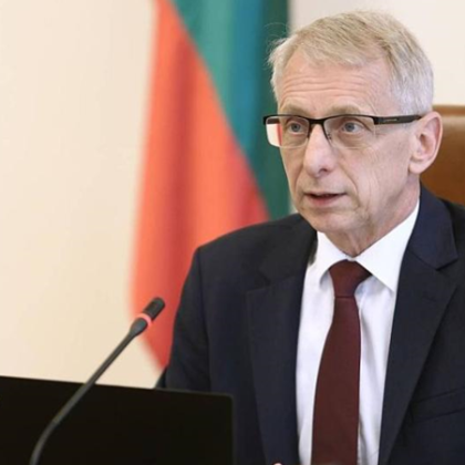 Министър председателят Николай Денков прогнозира че мнозинството в парламента ще отхвърли ветото