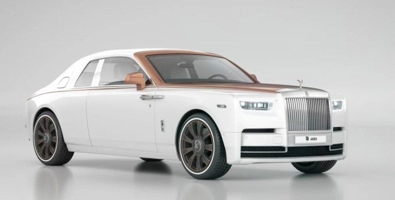 Карбон и естествено злато: представиха изключително луксозен Rolls-Royce СНИМКИ