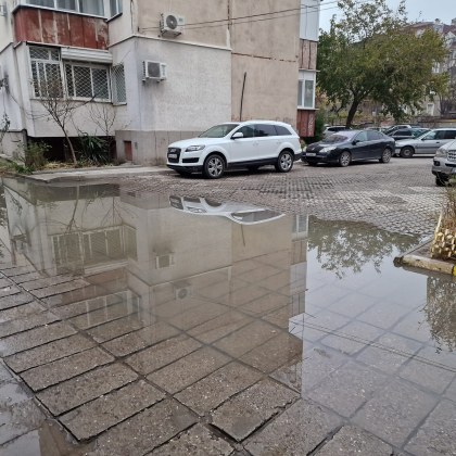 Жители на Пловдив сигнализират за неприятен проблем на улица Мястото