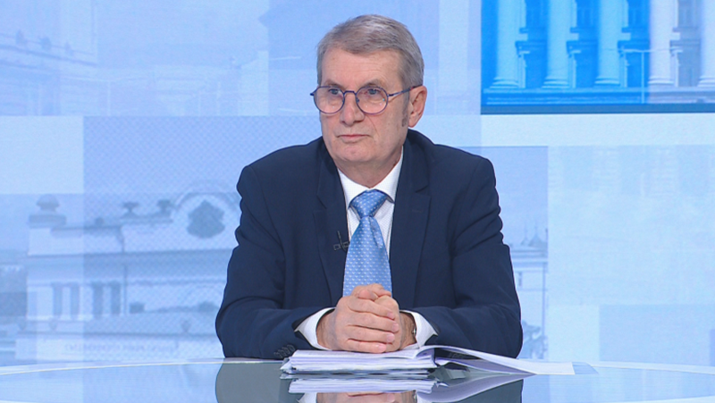 Хинков хвърля оставка, ако данните от доклада за Пирогов са измислени от експертите