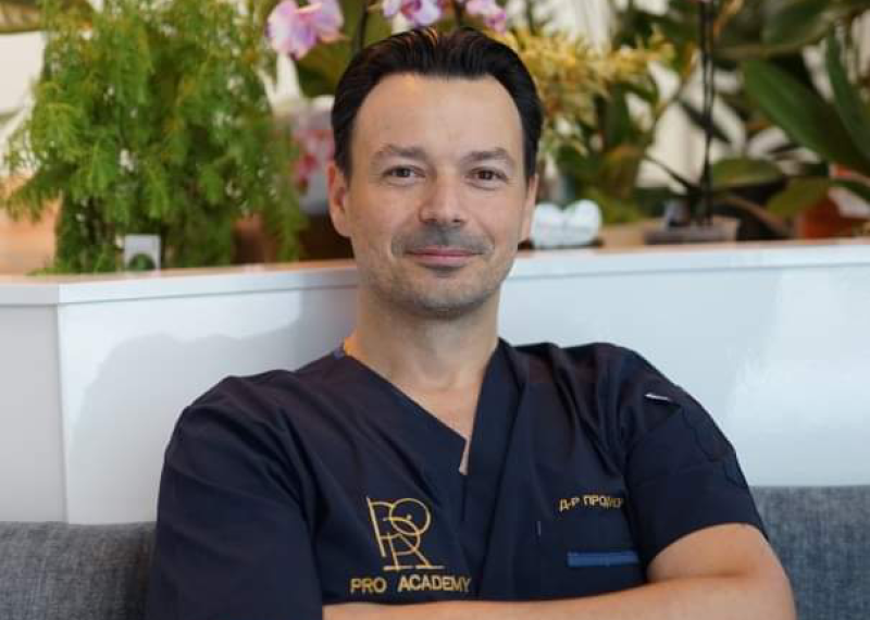 Известен хирург откри в Пловдив първата пластична клиника за красота