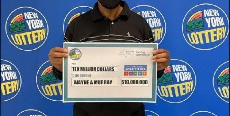 Мъж спечели два пъти по 10 милиона долара от лотарията