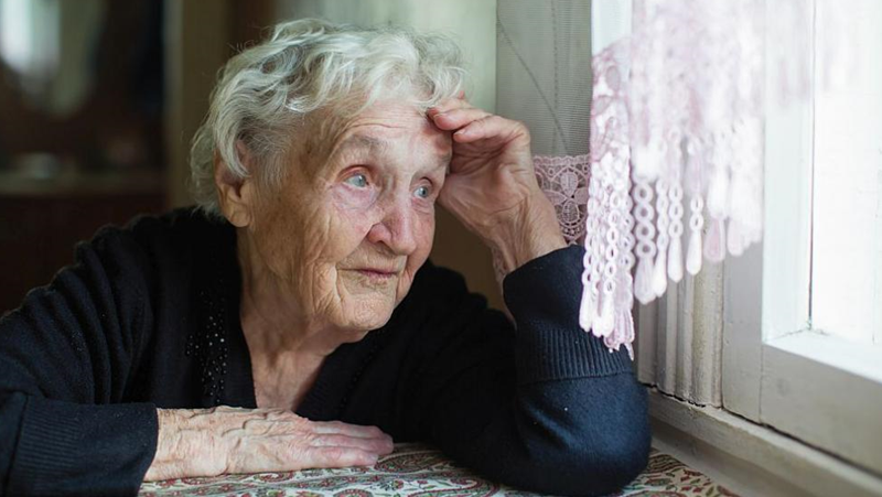 Възрастна жена в Италия е влязла в болница заради сметката си