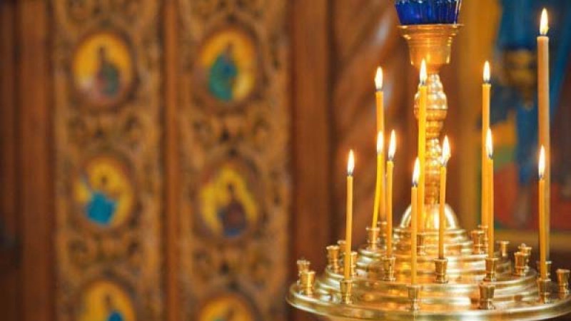 На 14 декември църквата почита почита паметта на великите свещеномъченици