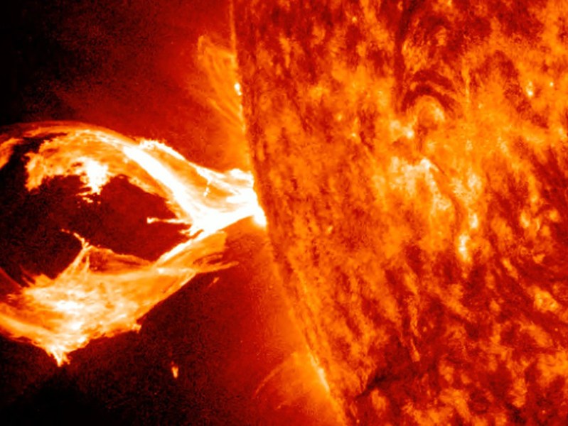 Най-мощното изригване на Слънцето за последните 6 години е засечено снощи