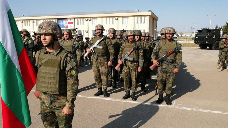Карлово посреща българския военен контингент, участвал в мисия на ЕС в Босна и Херцеговина