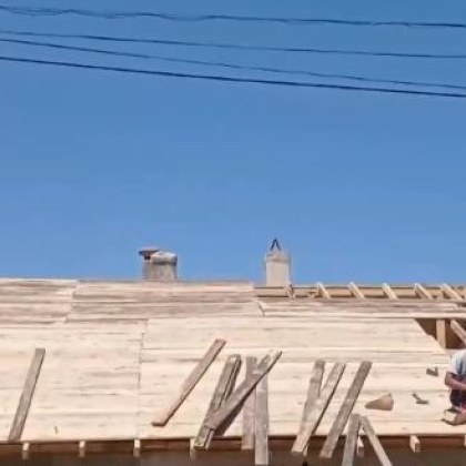 Нови сигнали за измами с обещания за ремонт на покриви