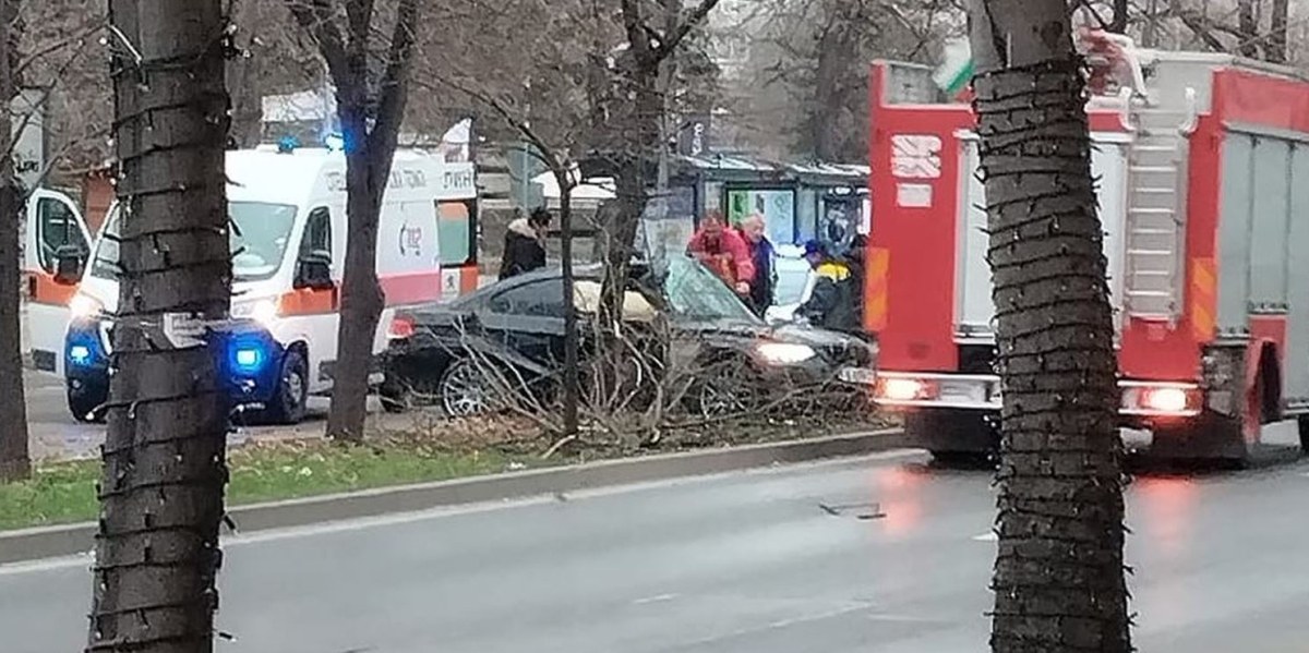 Има пострадал след катастрофата във Варна, шофьорът бил дрогиран