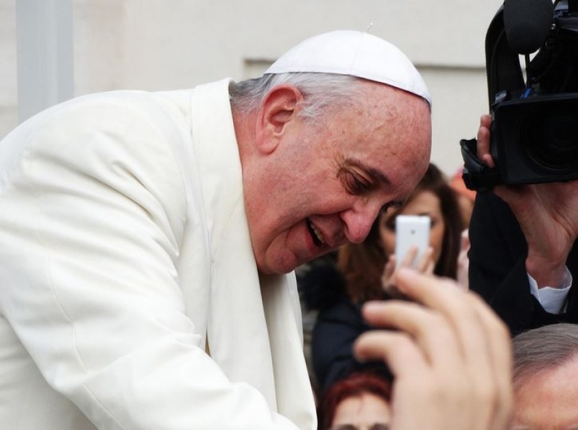Папата отправи послание за Бъдни вечер