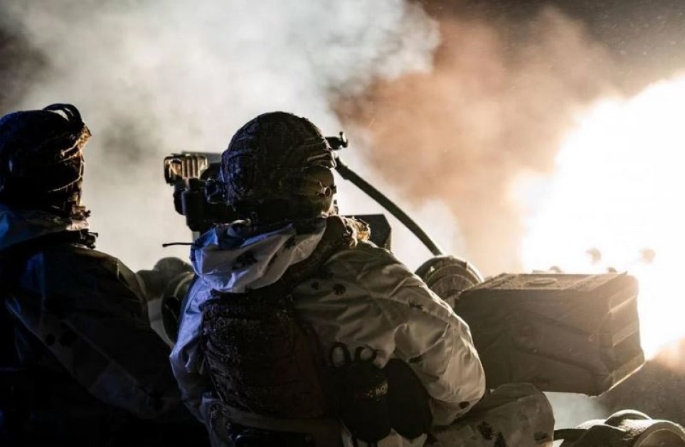 В навечерието на Рождество: Ракети удариха Одеса, отекнаха мощни взривове