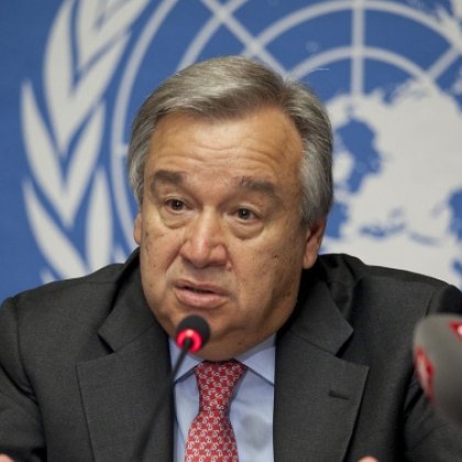 Генералният секретар на ООН Антониу Гутериш каза че светът не