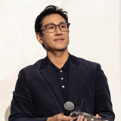 Носителят на Оскар звездата от Паразит  Лий Сунг Кюн молил полицията да не