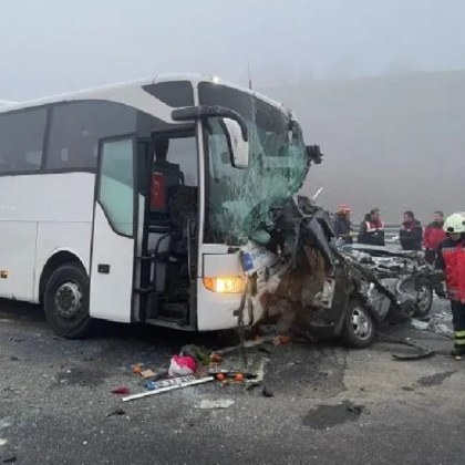 Сред жертвите и ранените в тежката катастрофа в северозападния турски