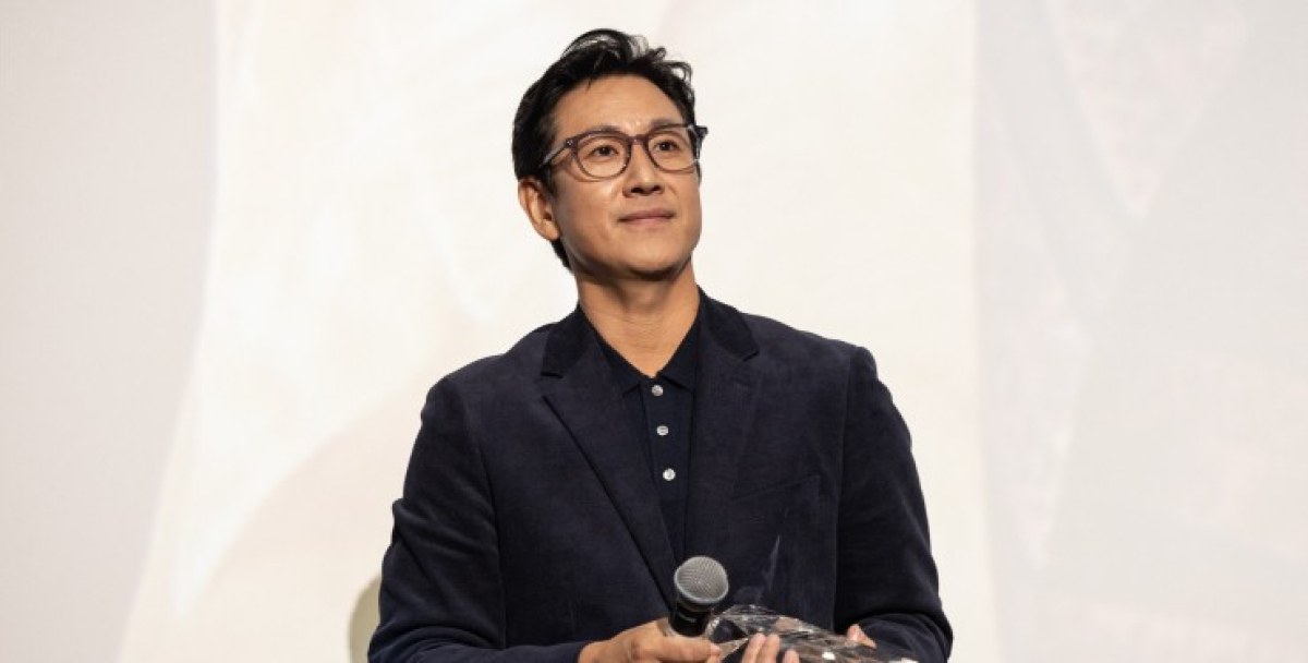 Носителят на Оскар звездата от Паразит Лий Сунг-Кюн молил полицията да не