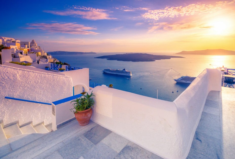 Гърция въвежда нова туристическа такса, като правилата влязоха в сила