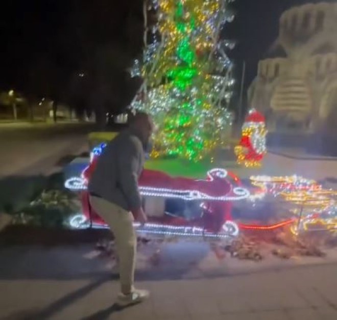 Мъжът, посегнал на шейната на Дядо Коледа, го загази