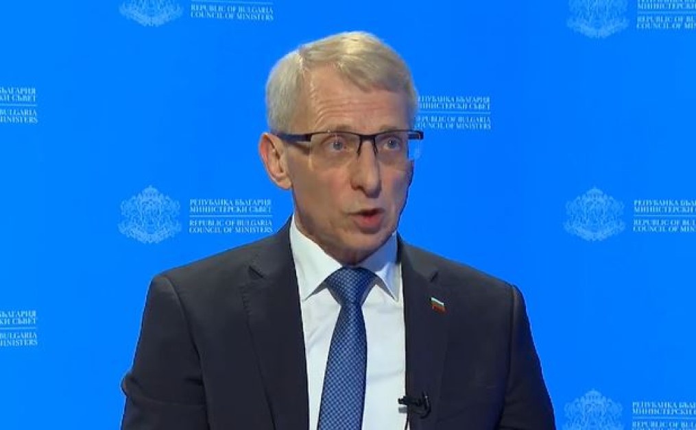 Премиерът отговаря на граждани за Шенген, Еврозоната и смяната на министри